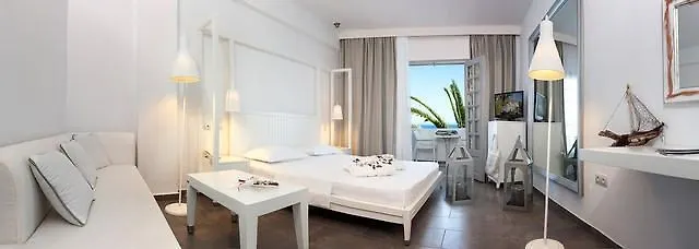 White Suites Afytos