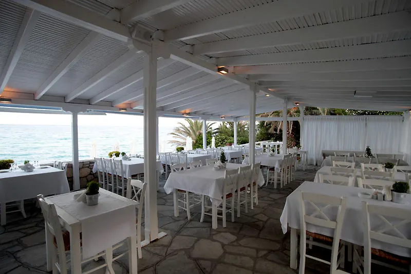 Hotel White Suites Afytos