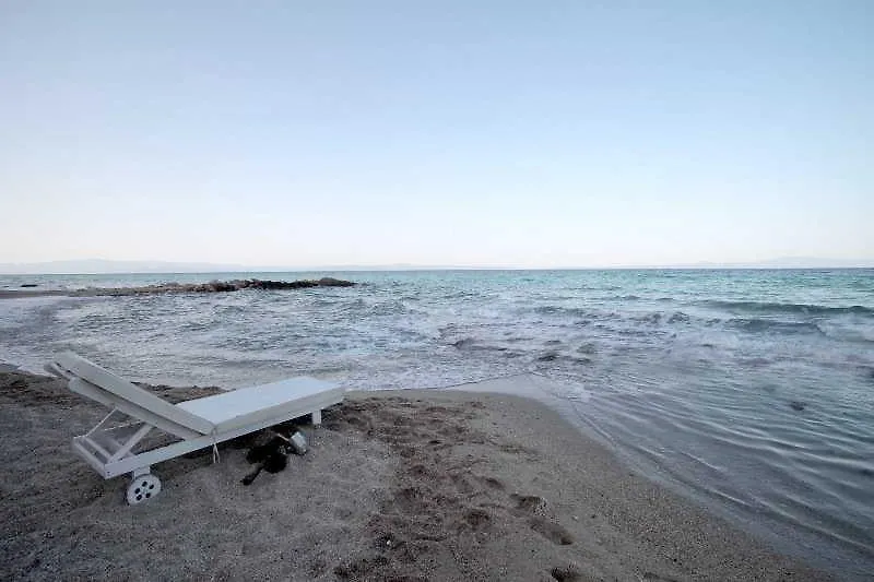 **** Hotel White Suites Afytos Greece